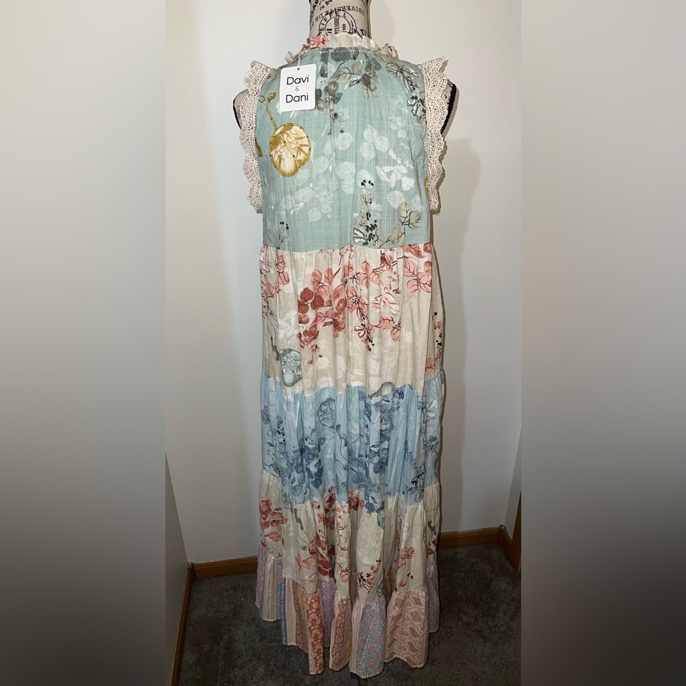 DAVI & DANI Patchwork Petal Floral Tiered Dress/Boho/Cottagecore/NWT Size Small - Picture 7 of 15